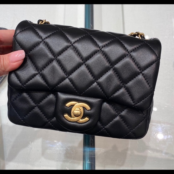 chanel pearl crush mini